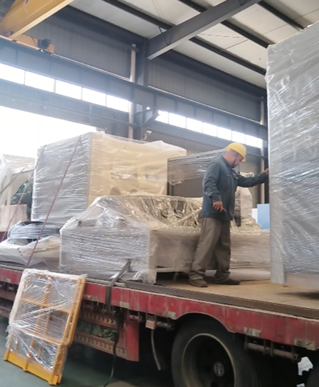 青岛喷砂机软管易破损？选择与保养技巧